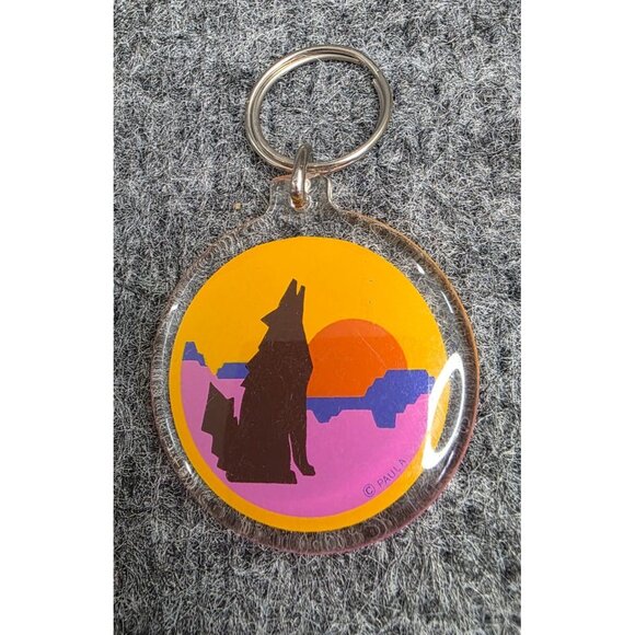 Wolf Howling At Sunset Keychain Paul A - Picture 1 of 3